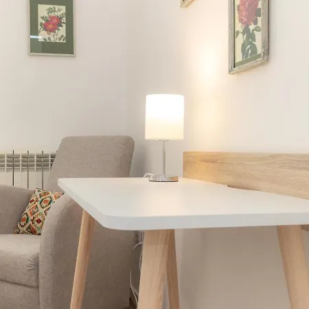 Daire Liberdade 53 By Rent4all