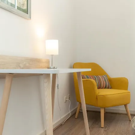 Daire Liberdade 53 By Rent4all