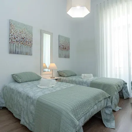Liberdade 53 By Rent4all * Figueira da Foz